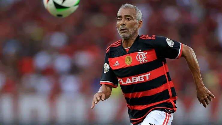 RIO DE JANEIRO, BRAZIL - DECEMBER 15: Romario of Flamengo in actioduring the Adriano's Last Game match between Flamengo Stars and Friends From Italy at Maracana Stadium on December 15, 2024 in Rio de Janeiro, Brazil. (Photo by Buda Mendes/Getty Images)