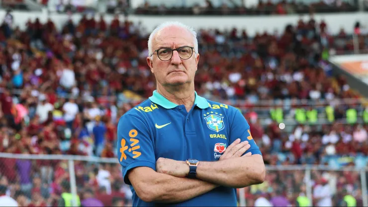 MATURIN, VENEZUELA - NOVEMBER 14: Dorival Junior, Head Coach of Brazil looks on prior to the South American FIFA World Cup 2026 Qualifier match between Venezuela and Brazil at Estadio Monumental de Maturin on November 14, 2024 in Maturin, Venezuela. (Photo by Edilzon Gamez/Getty Images)