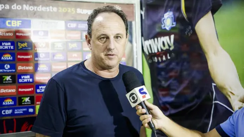 Rogério Ceni, técnico do Bahia, em entrevista antes de partida contra o CSA (Imagem: Rafael Rodriguess/EC Bahia)