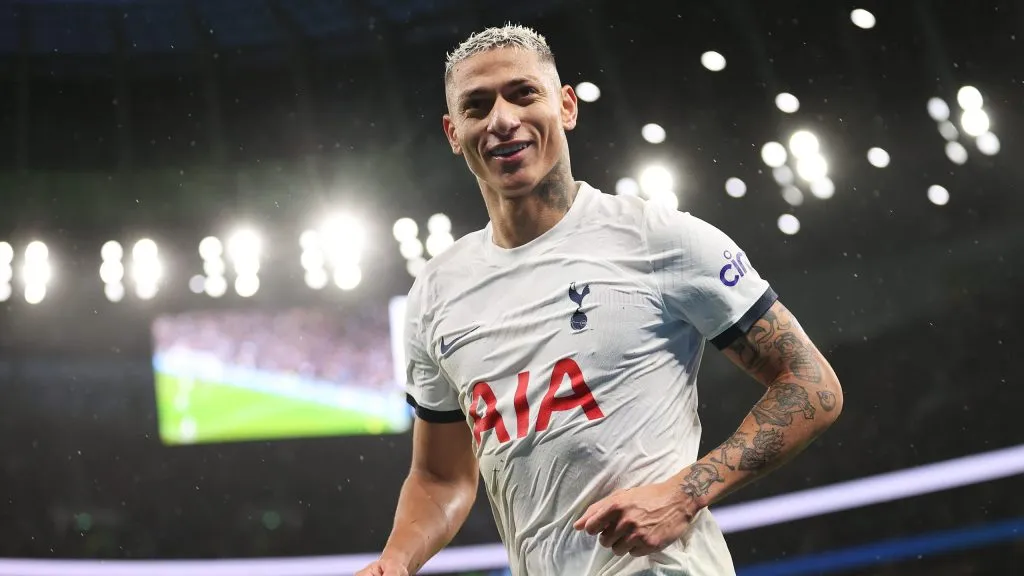 Richarlison interessa ao Flamengo – Foto: Julian Finney/Getty Images.