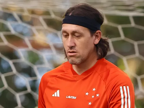 Cássio reconhece desempenho ruim e faz promessa para torcida do Cruzeiro