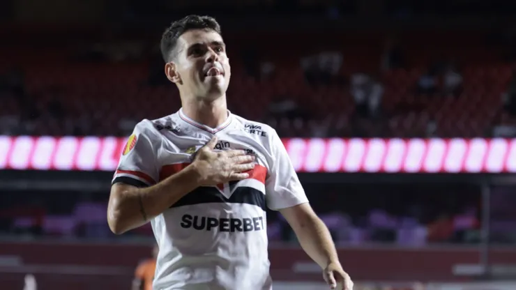 Oscar jogador do Sao Paulo comemora seu gol durante partida contra o Mirassol no estadio Morumbi pelo campeonato Paulista 2025. Foto: Marcello Zambrana/AGIF