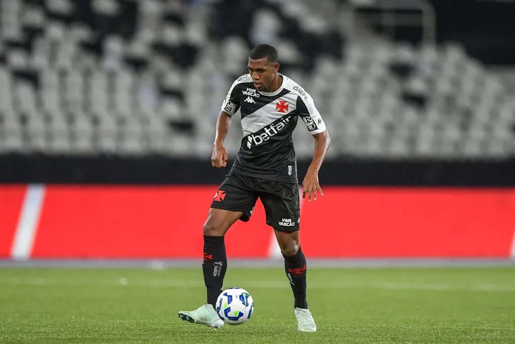 Rayan jogador do Vasco durante partida contra o Nova Iguacu pela Copa Do Brasil 2025. Foto: Thiago Ribeiro/AGIF