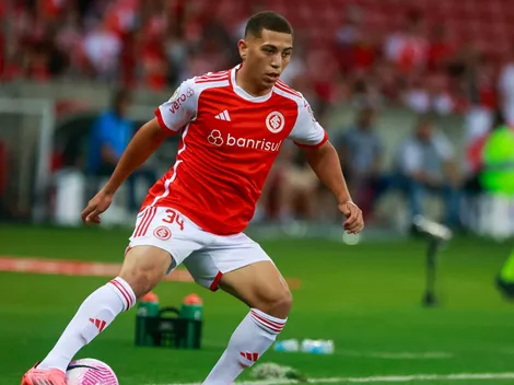 Roger é informado e notícia de última hora sobre Gabriel Carvalho chega no Internacional