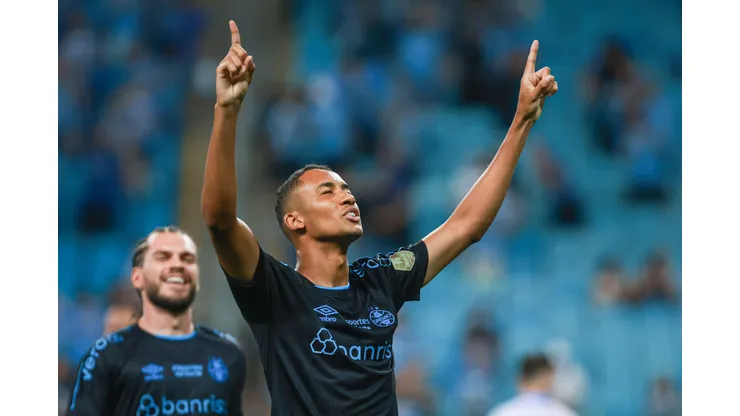 André Henrique, jogador do Grêmio
