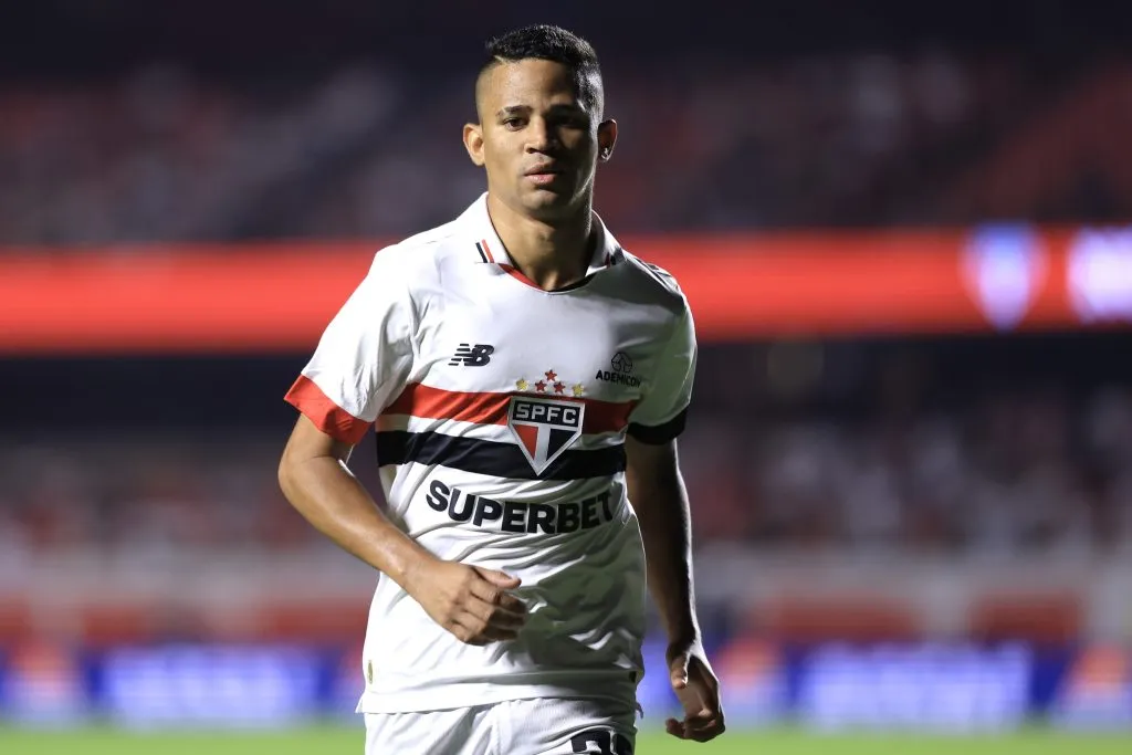Erick jogador do São Paulo durante partida contra o Águia de Marabá no Morumbi pelo campeonato Copa Do Brasil 2024. Foto: Marcello Zambrana/AGIF