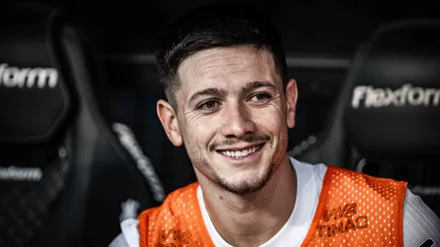 Rodrigo Garro durante partida do Corinthians. Foto: Leonardo Lima/AGIF