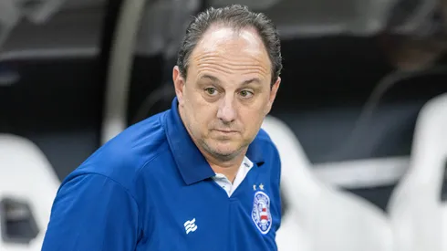 Rogério ceni técnico do Bahia durante partida contra o Fortaleza no estádio Arena Castelão pelo campeonato Brasileiro A 2024. Foto: Baggio Rodrigues/AGIF