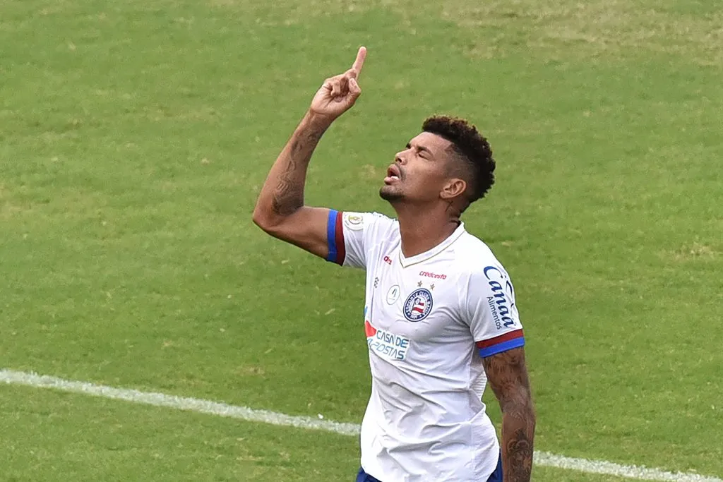 BA – Salvador – 16/08/2020 – BRASILEIRO 2020 A, BAHIA X RB BRAGANTINO – Juninho jogador do Bahia comemora seu gol durante partida contra o Bragantino no estadio Pituacu pelo campeonato Brasileiro A 2020. Foto: Walmir Cirne/AGIF