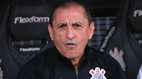 Ramón Díaz em partida pelo Corinthians. Foto: Ettore Chiereguini/AGIF