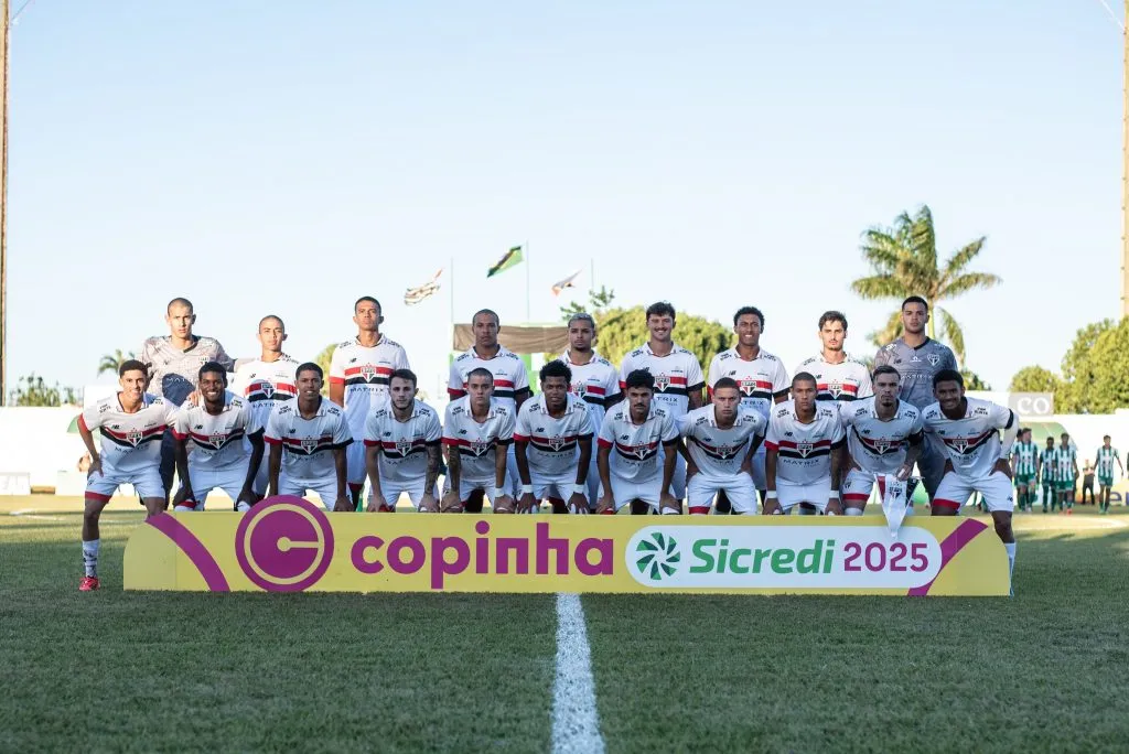 Elenco do São Paulo durante Copinha 2025. Foto: Guilherme Veiga / São Paulo FC