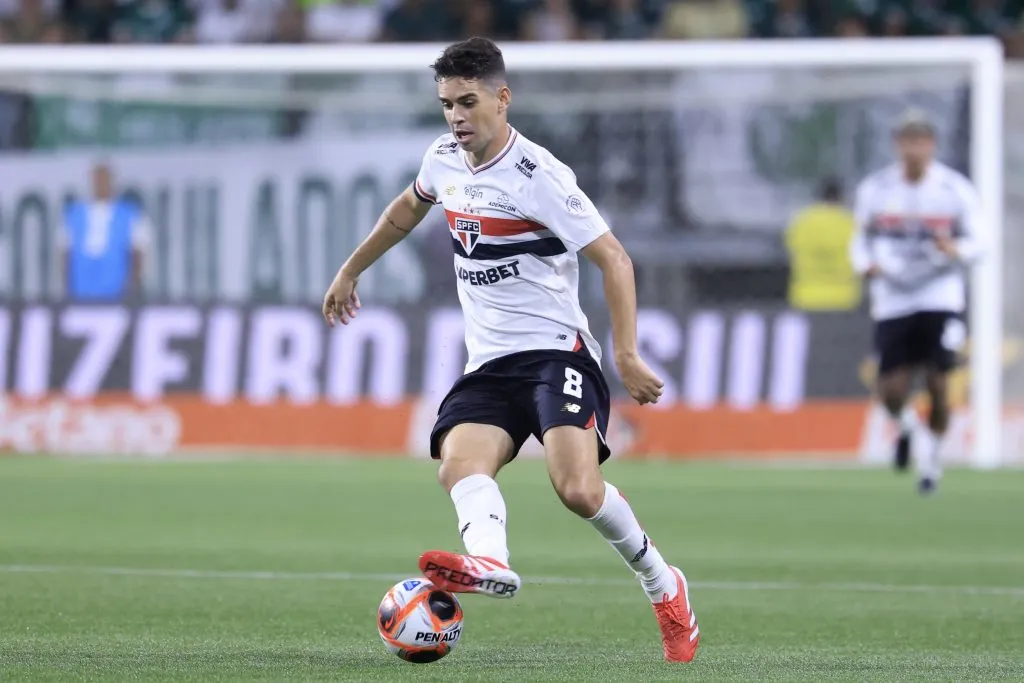 Oscar jogador do São Paulo durante partida contra o Palmeiras no Allianz Parque pelo campeonato Paulista 2025. Foto: Marcello Zambrana/AGIF