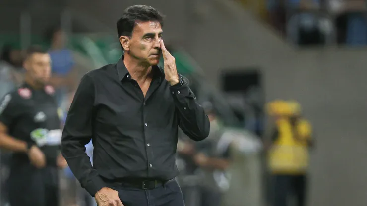 Gustavo Quinteros tecnico do Gremio durante partida contra o Caxias no estadio Arena do Gremio pelo campeonato Gaucho 2025. Foto: Maxi Franzoi/AGIF