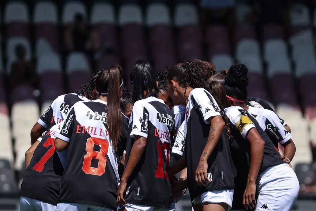 Equipe feminina Vasco da Gama – Fotos: Dikran Sahagian/Vasco