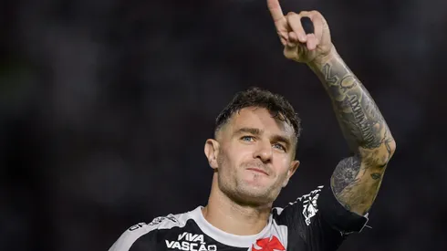 Vegetti jogador do Vasco