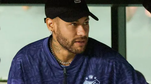 Neymar durante amistoso entre Santos e Coritiba.