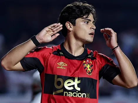 Lobato é detonado pela torcida perder gol fácil em São Paulo x Sport