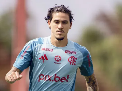 Pedro retorna aos treinos do Flamengo após 7 meses