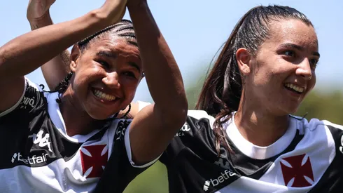 Jogadoras do Vasco da Gama em campo comemorando na Copa Rio Feminina. Fotos: Dikran Sahagian/V