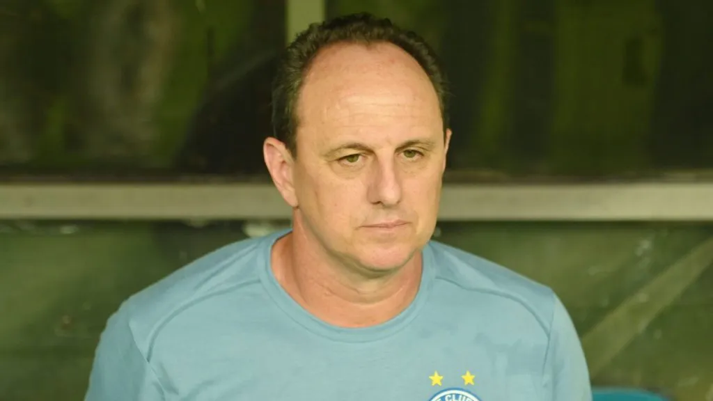 Ceni dá declaração sobre o Inter (Imagem: Walmir Cirne/AGIF)