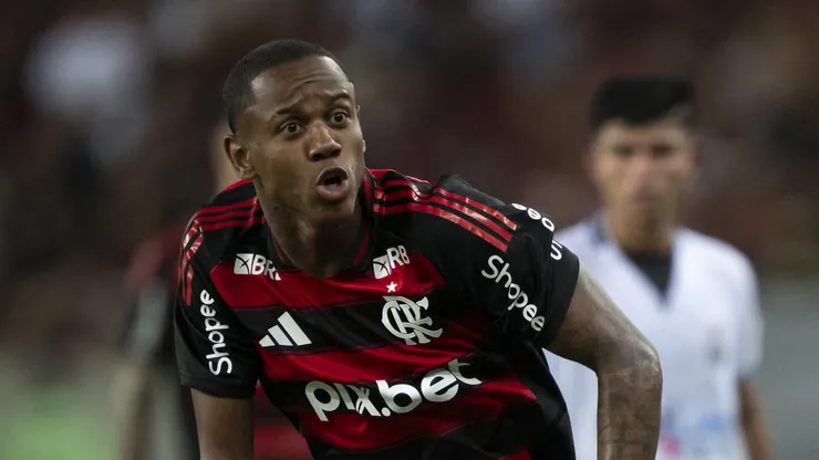 Wallace Yan jogador do Flamengo