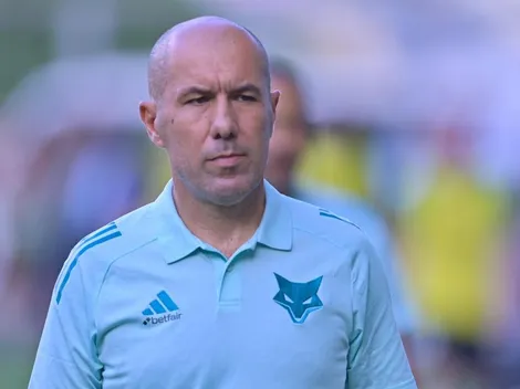 Zagueiro do Cruzeiro é anunciado por clube da Série B e Leonardo Jardim é avisado