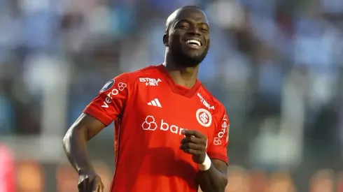 Roger Machado 'toma atitude' sobre Valencia para estreia do Internacional na Libertadores