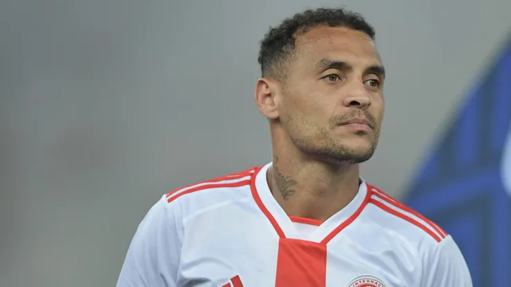 Alan Patrick jogador do Internacional durante partida contra o Flamengo no estadio Maracana pelo campeonato Brasileiro A 2025. Foto: Thiago Ribeiro/AGIF