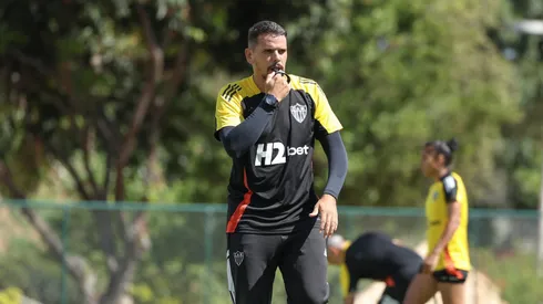 Técnico Adriano Gutierrez do Atlético Mineiro Foto: Daniela Veiga / Atlético