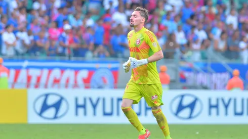BA – SALVADOR – 03/04/2025 – COPA LIBERTADORES 2025, BAHIA X INTERNACIONAL – Anthoni, goleiro do Internacional durante partida contra o Bahia no estadio Fonte Nova pelo campeonato Copa Libertadores 2025. Foto: Walmir Cirne/AGIF