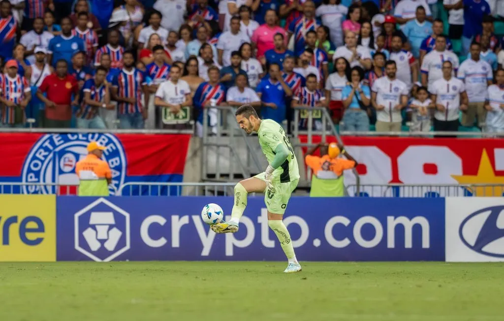Ronaldo, goleiro do Bahia, contra o Internacional (Imagem: Letícia Martins/EC Bahia)
