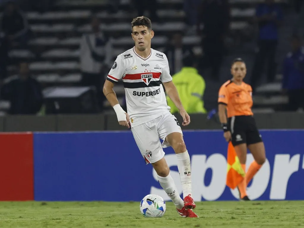 Oscar preocupa no Tricolor - Foto: Rubens Chiri/Saopaulofc.net