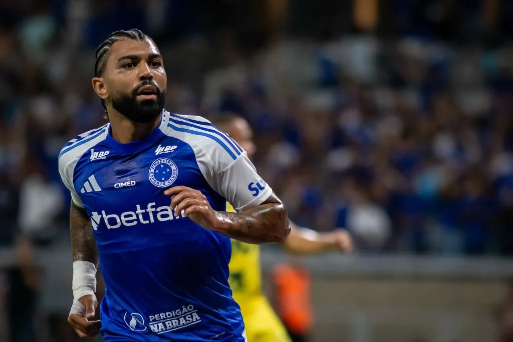 MG – BELO HORIZONTE – 29/03/2025 – BRASILEIRO A 2025, CRUZEIRO X MIRASSOL – Gabi Gol jogador do Cruzeiro comemora seu gol durante partida contra o Mirassol no estadio Mineirao pelo campeonato Brasileiro A 2025. Foto: Fernando Moreno/AGIF