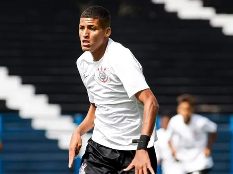 Rodrigo Varanda, ex-Corinthians, volta ao profissional e impressiona