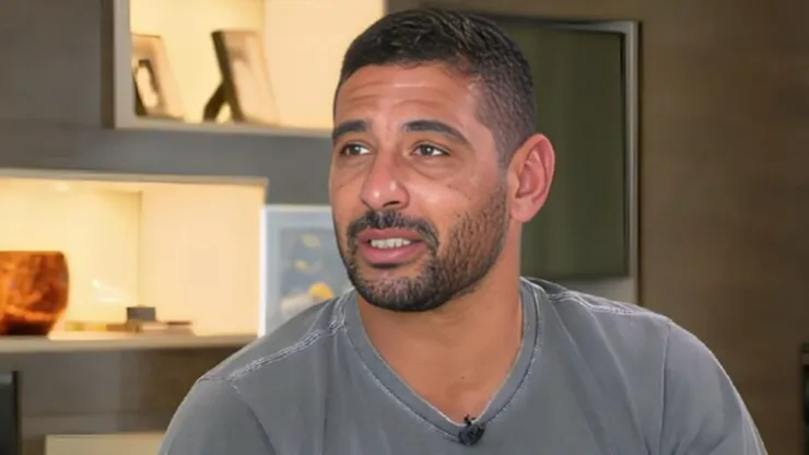 Diego Souza, ex-jogador, comenta sobre Depay e Corinthians. Foto: Rafael Vieira/AGIF