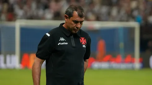 Carille durante confronto contra o Madureira no Campeonato Carioca de 2025.
