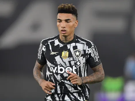 Igor Jesus volta a marcar e festeja fim de jejum no Botafogo