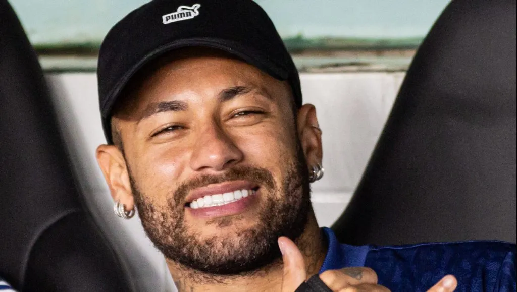 Neymar em partida pelo Santos. Foto: Luis Garcia/AGIF