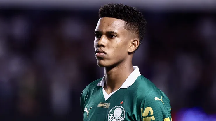 Estêvão em partida pelo Palmeiras. Foto: Marcello Zambrana/AGIF