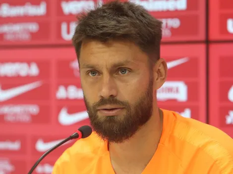 Sóbis opina sobre expulsão polêmica em Internacional x Cruzeiro