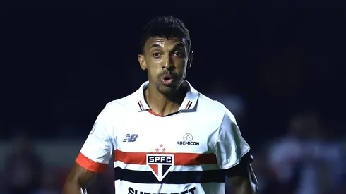 Luiz Gustavo, do São Paulo, vive drama na carreira.