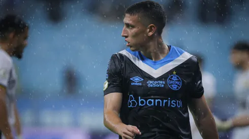 Miguel Monsalve jogador do Gremio lamenta durante partida contra o Criciuma no estadio Arena do Gremio pelo campeonato Brasileiro A 2024.