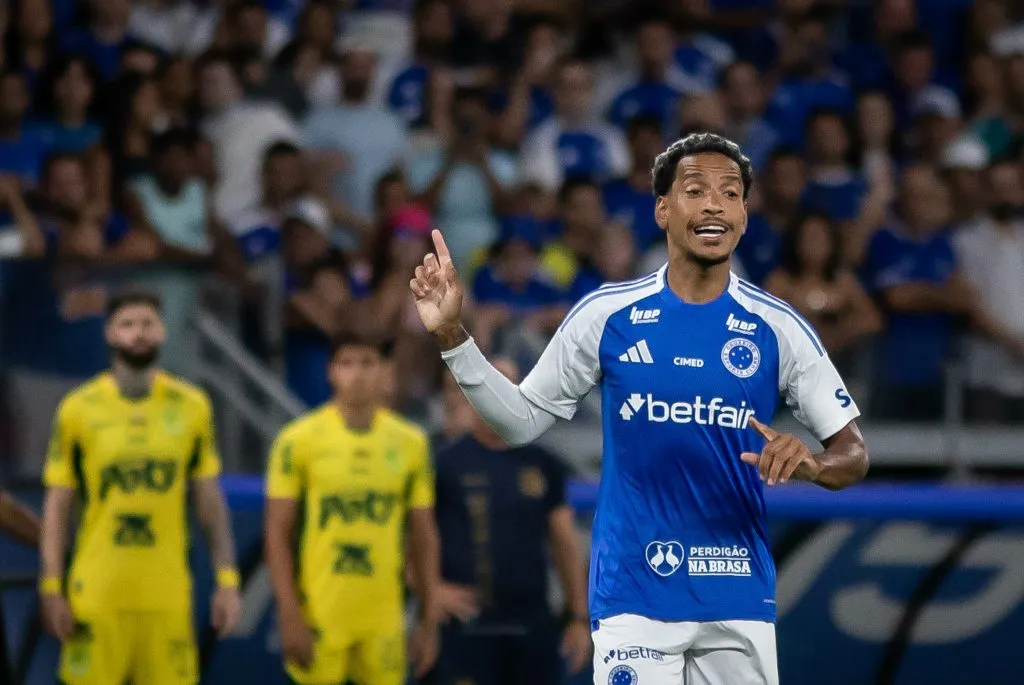 MG – BELO HORIZONTE – 29/03/2025 – BRASILEIRO A 2025, CRUZEIRO X MIRASSOL – Matheus Pereira jogador do Cruzeiro durante partida contra o Mirassol no estadio Mineirao pelo campeonato Brasileiro A 2025. Foto: Fernando Moreno/AGIF