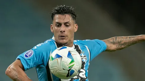 Pavón vive altos e baixos no Grêmio.