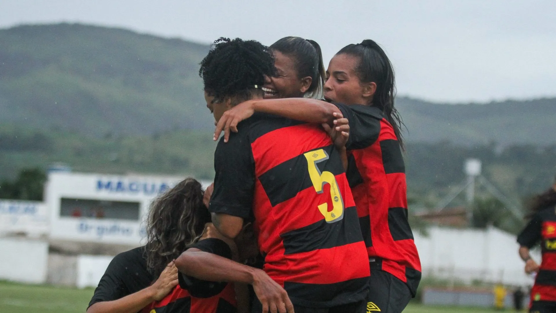 Equipe feminina do Sport