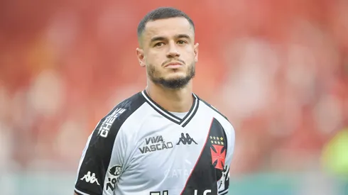 Cutinho jogador do Vasco durante partida contra o Flamengo no estadio Maracana pelo campeonato Carioca 2025. Foto: Thiago Ribeiro/AGIF