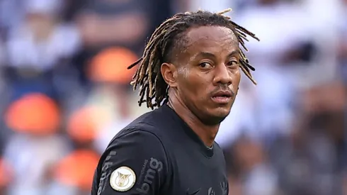 André Carrillo em partida pelo Corinthians. Foto: Marcello Zambrana/AGIF