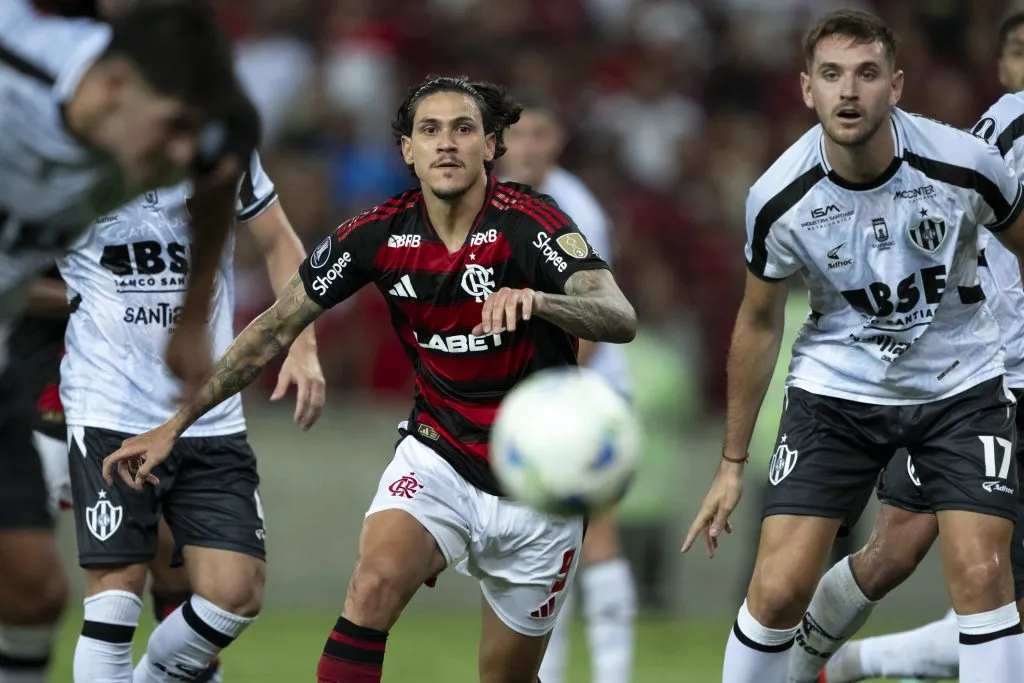 Pedro, na reestreia pelo Flamengo na Libertadores