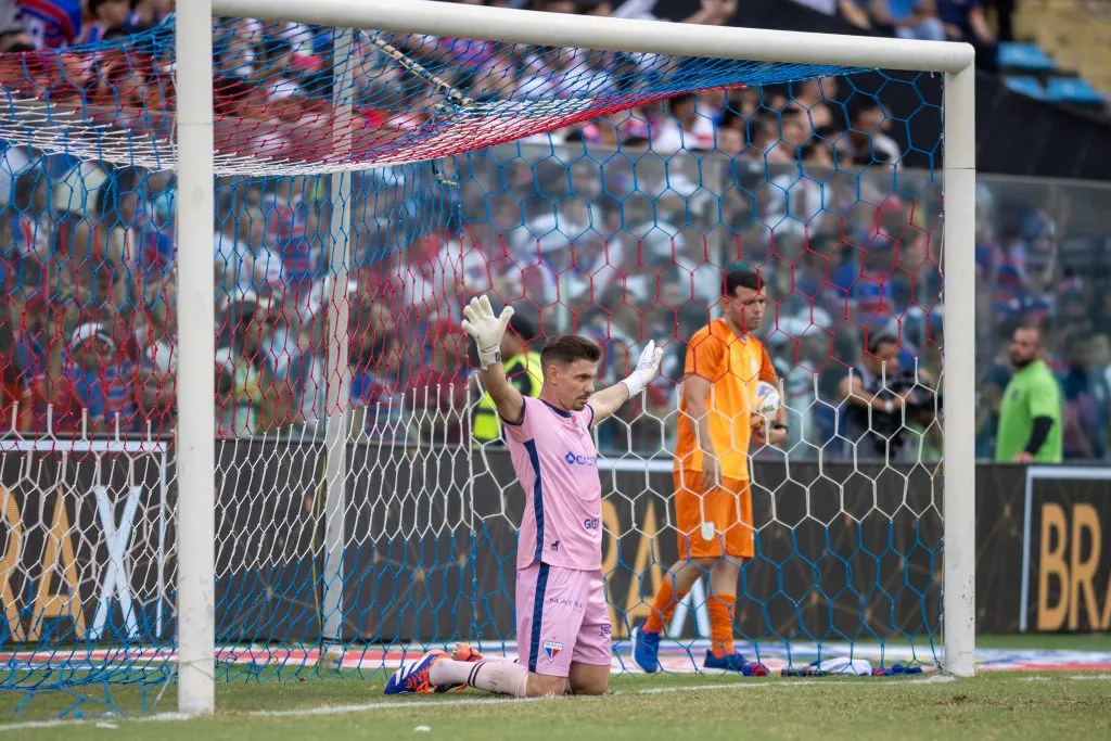 Joao Ricardo goleiro do Fortaleza durante partida contra o Ferroviario no estadio Presidente Vargas (CE) pelo campeonato Cearense 2025. Foto: Baggio Rodrigues/AGIF