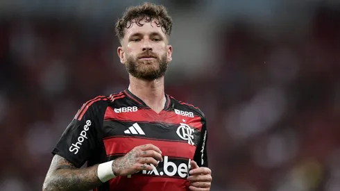 Léo Pereira em partida pelo Flamengo. Foto: Thiago Ribeiro/AGIF